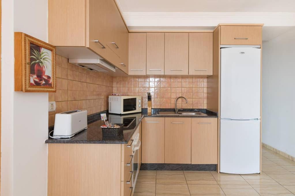 2B Apartamento Atlantico Vecindario (Gran Canaria) Exterior photo